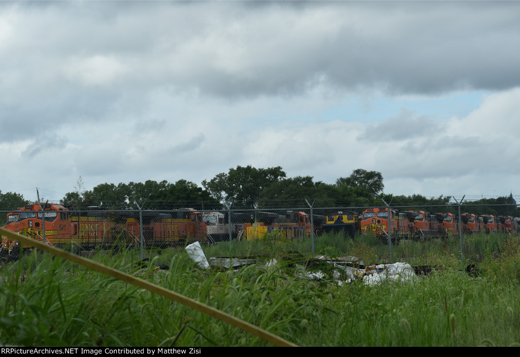 BNSF 5411 5470 9826 3960 4734 1054 4431 1050 1026 781 ATSF 199361
